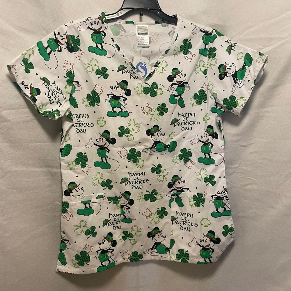 NWT Disney Mickey Mouse & Shamrocks Scrub Top